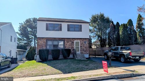 1 W Belair Rd, RIDLEY PARK, PA, 19078-2740 | Card Image