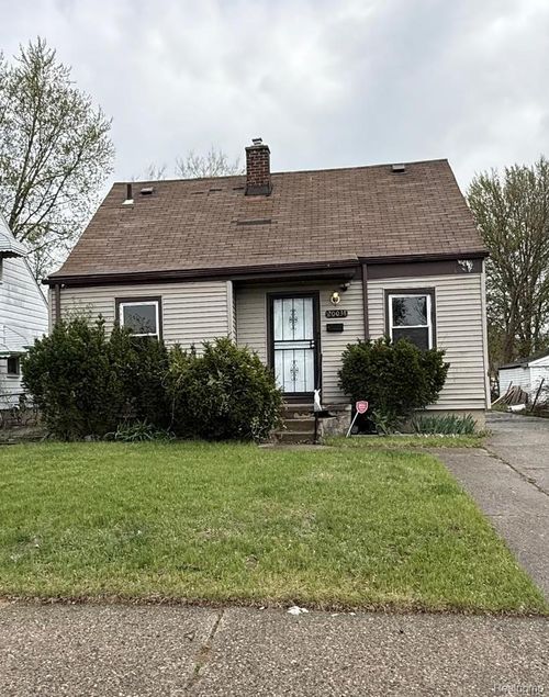 20034 Joann St, Detroit, MI, 48205-1137 | Card Image