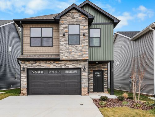 537 Charleston Cove Way, Clarksville, TN, 37043-2739 | Card Image