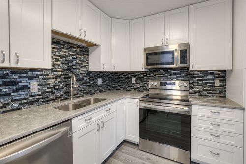 302-475 Straight Creek Dr, DILLON, CO, 80435-5978 | Card Image