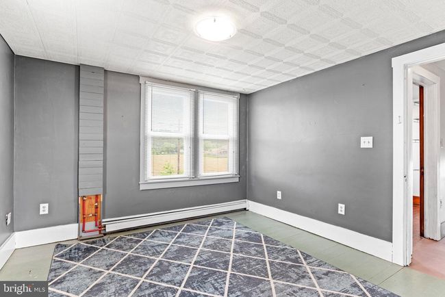 9054 William Penn Hwy, House other with 4 bedrooms, 2 bathrooms and null parking in MIFFLINTOWN PA | Image 30