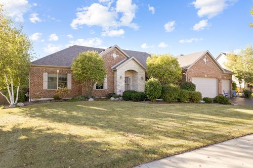 730 Bruce Dr, Hampshire, IL, 60140-8298 | Card Image