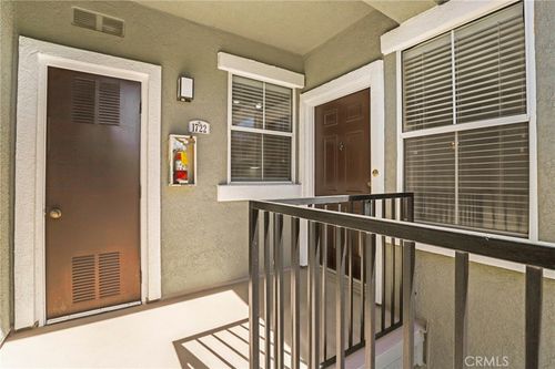 20000 Plum Canyon Rd, Santa Clarita, CA, 91350-2400 | Card Image