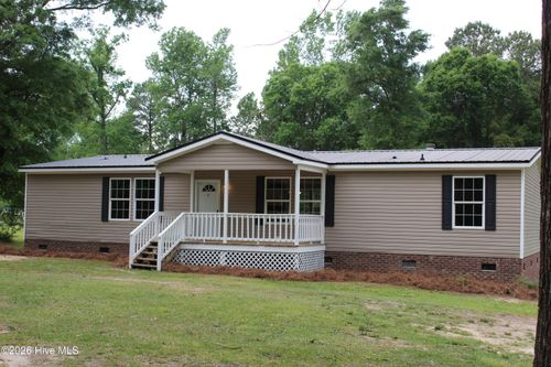 137 George Sumner Rd, Beulaville, NC, 28518-6569 | Card Image