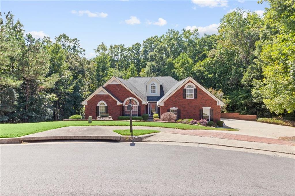 Thornecreek Dr, Douglasville, GA 30135