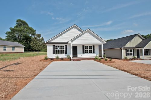 125 S Beaver St, Landis, NC, 28088-1505 | Card Image