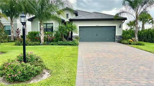 19824 Beechcrest Pl, Estero, FL, 33928-6537 | Card Image