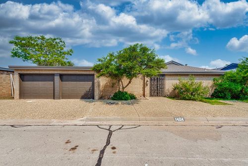 1404 W Pecan Ave, Midland, TX, 79705-6516 | Card Image