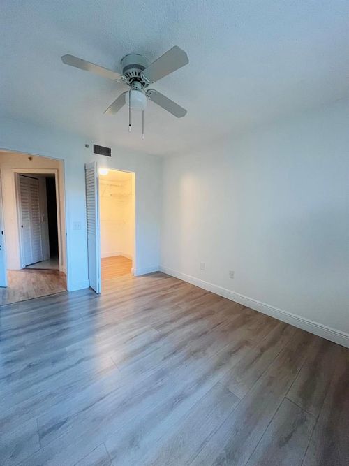 2-108-420 S Park, Hollywood, FL, 33021 | Card Image