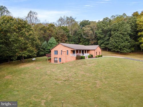 21246 Clarks Mountain Rd, RAPIDAN, VA, 22733-9105 | Card Image