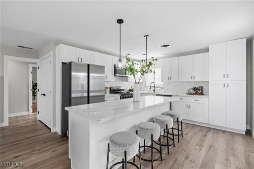 139 Fir St, Henderson, NV, 89015-6334 | Card Image