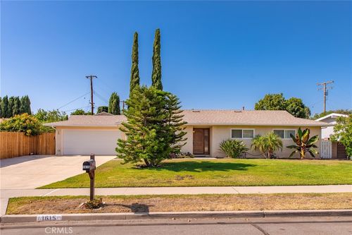 1615 Barnes St, Simi Valley, CA, 93063-3201 | Card Image