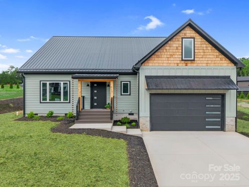 117 Scott Meadows Dr, Asheville, NC, 28801 | Card Image