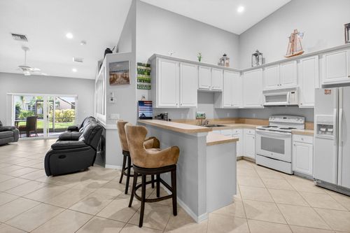 12054-12054 Napoli Ln, Boynton Beach, FL, 33437-2026 | Card Image