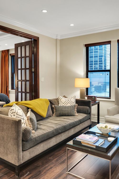 apt-903-70 E Walton St, Chicago, IL, 60611-1857 | Card Image