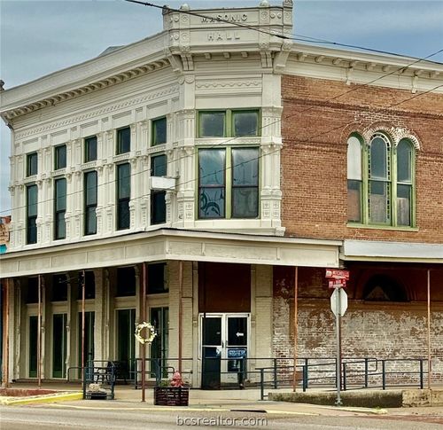 412 S Main Street, Calvert, TX, 77837 | Card Image