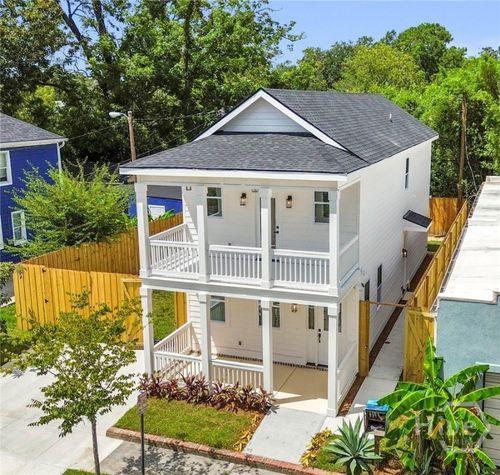 826 E 39th St, savannah, GA, 31401-9415 | Card Image