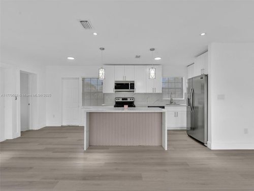 3431 Nw 6th Ct, Lauderhill, FL, 33311-7503 | Card Image