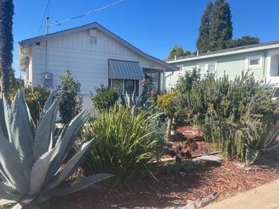 53 Rd Avenue, House other with 2 bedrooms, 1 bathrooms and null parking in Oakland CA | Image 1