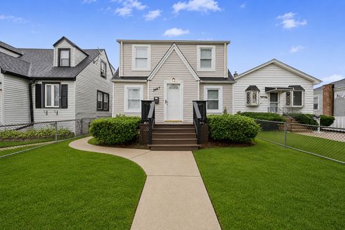 3447 N Osage Ave, Chicago, IL, 60634-2954 | Card Image