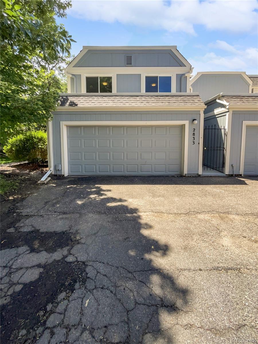 Lansing Way, Aurora, CO 80014