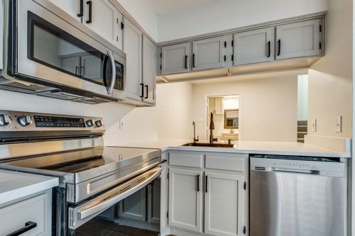 apt-d-2321 Torrington Dr, Arlington, TX, 76012-4167 | Card Image