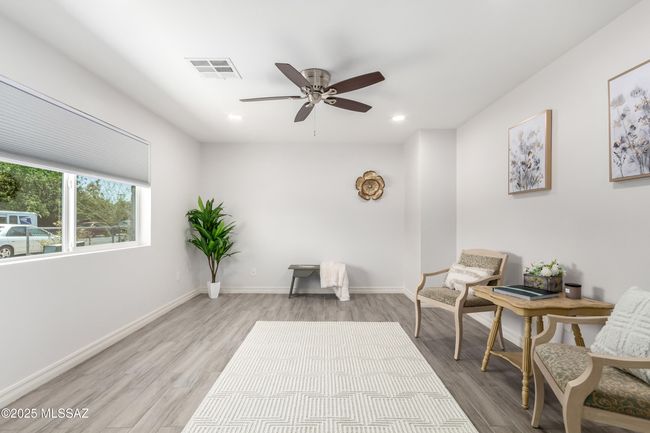 Living Room | Image 10