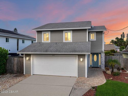 4011 S Peninsula Dr, Wilbur By The Sea, FL, 32127-6516 | Card Image
