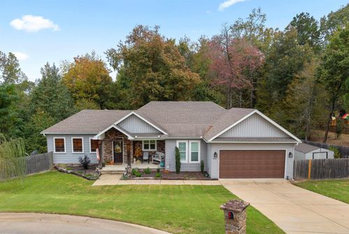 9025 Diamond Ridge Dr, Benton, AR, 72019-6502 | Card Image