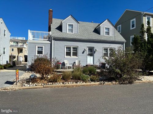 9 E Mermaid Ln, LONG BEACH TOWNSHIP, NJ, 08008-3345 | Card Image