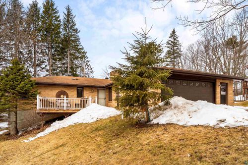 1715 Dodge Ave, Duluth, MN, 55811-2231 | Card Image