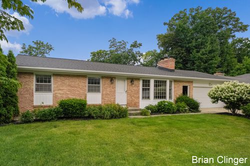 4707 Bonnie Ave Se, Kentwood, MI, 49508-4542 | Card Image