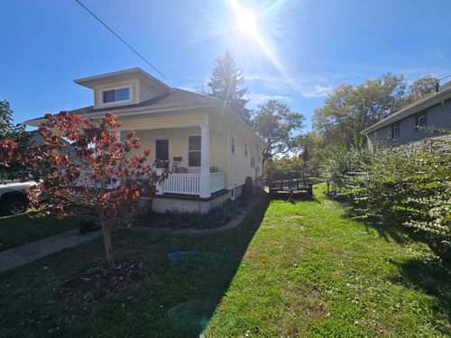 1328 Pallas Ave, Zanesville, OH, 43701-4518 | Card Image