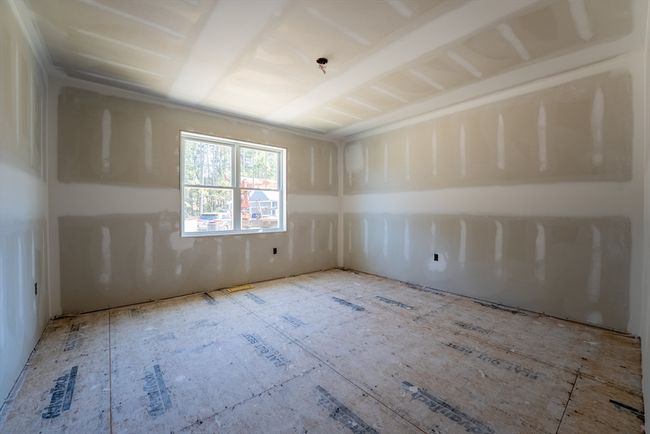 19 - 19 Nicole Cir, Condo with 2 bedrooms, 2 bathrooms and 2 parking in Southampton MA | Image 32