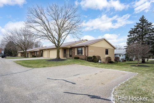 6779 Leisure Creek Dr Se, Caledonia, MI, 49316-9013 | Card Image