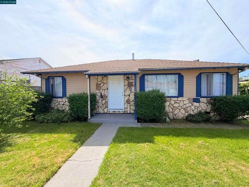 238 Fitzpatrick Rd, Oakland, CA, 94603-1052 | Card Image