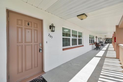 205-650 Pinellas Point Dr S, ST PETERSBURG, FL, 33705-6261 | Card Image