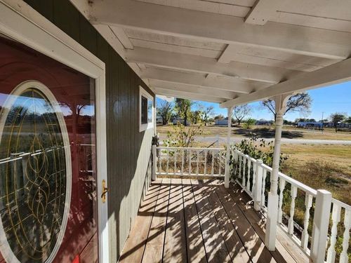 108 E 9th St, Dalhart, TX, 79022 | Card Image