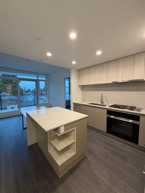 314-1981 Macdonald St, Vancouver, BC, V6K0H9 | Card Image