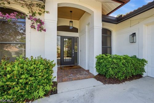 28360 Del Lago Way, BONITA SPRINGS, FL, 34135-2805 | Card Image