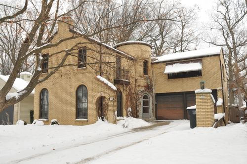 156 N 87th St, Wauwatosa, WI, 53226-4610 | Card Image