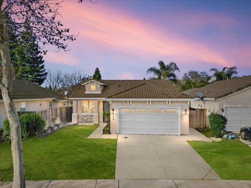 2210 Geary St, West Sacramento, CA, 95691-5180 | Card Image