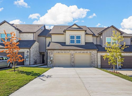 1011 Debby Ct, Wylie, TX, 75098-3884 | Card Image