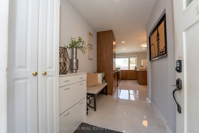 69 Eldomar Ave, House other with 4 bedrooms, 3 bathrooms and 5 parking in Brampton ON | Image 5