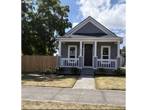807 Ne 74th Ave, Portland, OR, 97213-6232 | Card Image