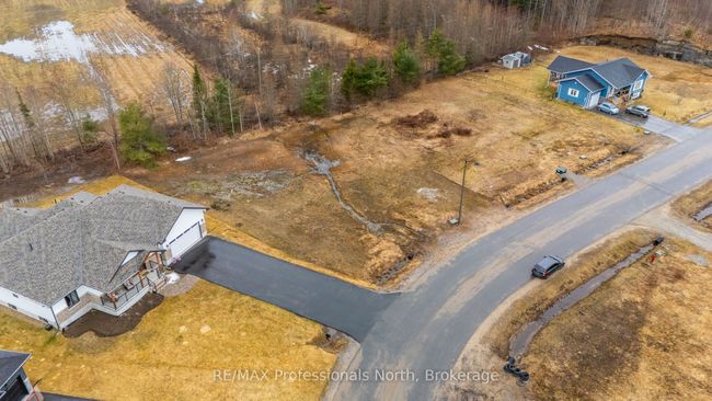 58 Windover Dr, House other with 3 bedrooms, 2 bathrooms and 2 parking in Minden ON | Image 11