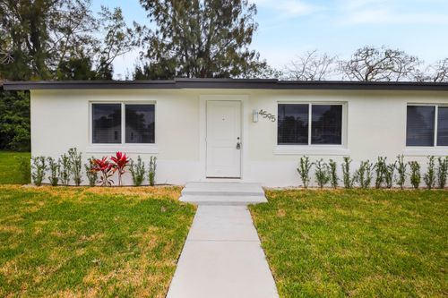 4595 Old Military Trail, West Palm Beach, FL, 33417 | Card Image