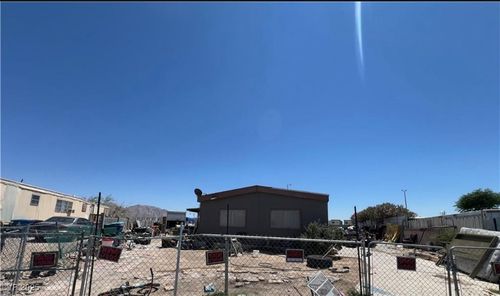 4539 Amargosa Way, Las Vegas, NV, 89115-2708 | Card Image