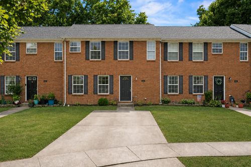 1132 Jonestown Ln, Lexington, KY, 40517-2996 | Card Image