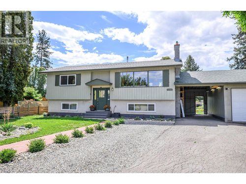 3576 Mountainview Pl, Kamloops, BC, V2B7B4 | Card Image